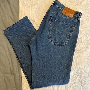 NWOT Levi premium jeans